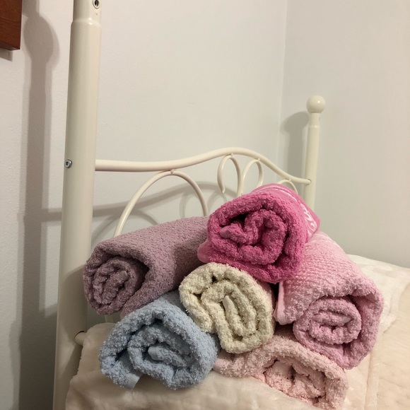 Luxury Cotton Embroidered Turkish Hand Towel - Picture 6 of 6